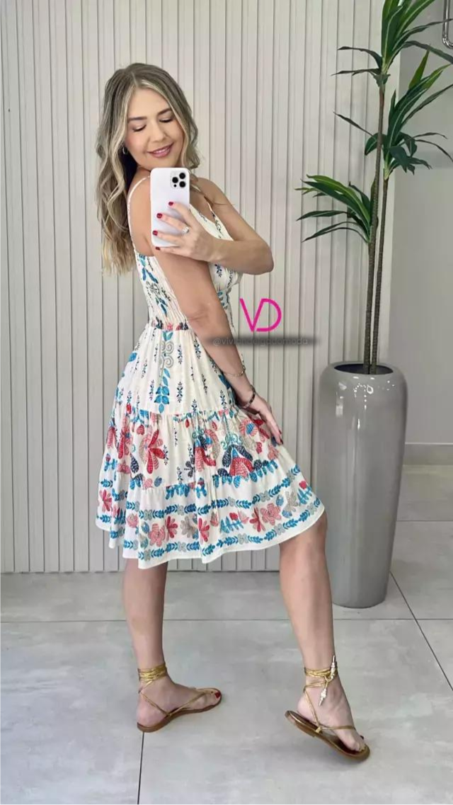 Vestido Curto Rafa